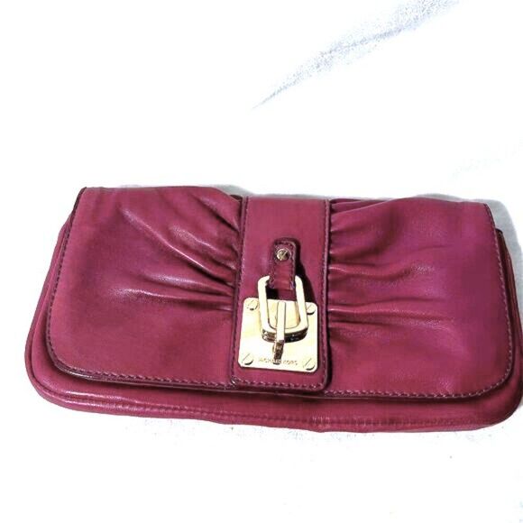 Michael Kors  Leather Clutch Gold Hardware Women's Bag - Picture 1 of 12